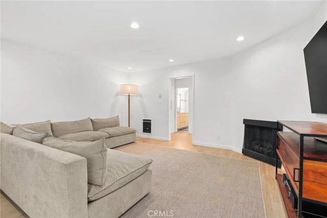 1228 14th Street 103, Santa Monica, CA 90404
