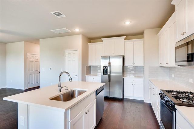 11608 Roxburgh PASS, Austin, TX 78754