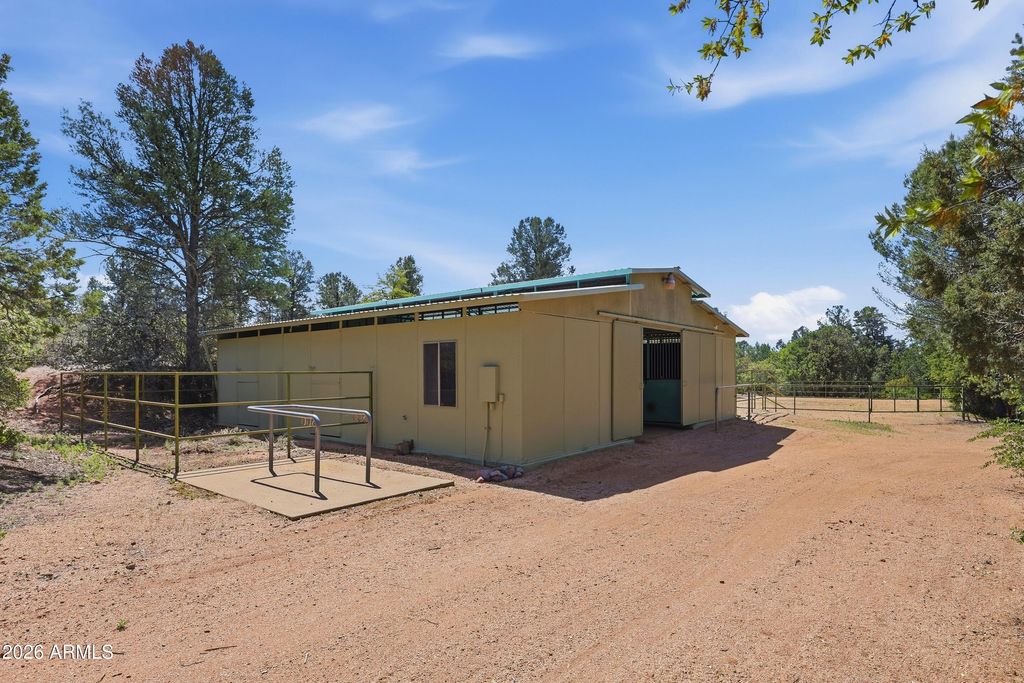 Image 33 of property listing at 1405 E Graham Ranch Trail, Payson, AZ 85541