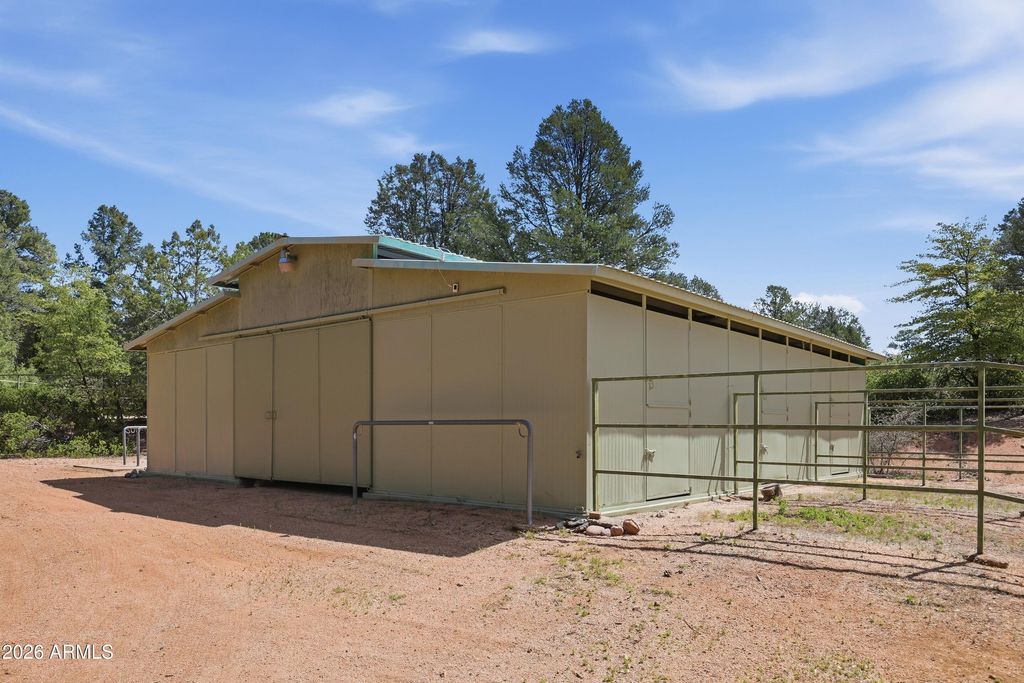 Image 34 of property listing at 1405 E Graham Ranch Trail, Payson, AZ 85541