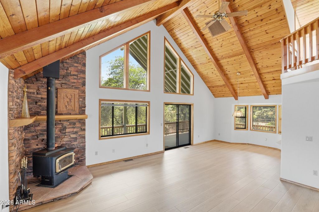 Image 5 of property listing at 1405 E Graham Ranch Trail, Payson, AZ 85541