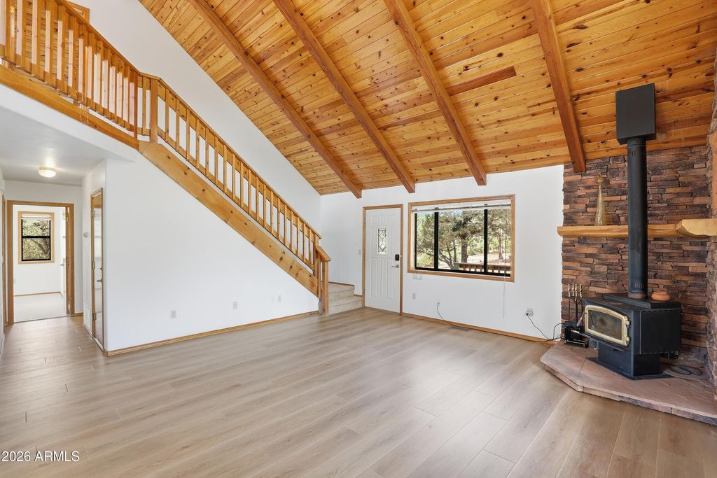 Image 7 of property listing at 1405 E Graham Ranch Trail, Payson, AZ 85541