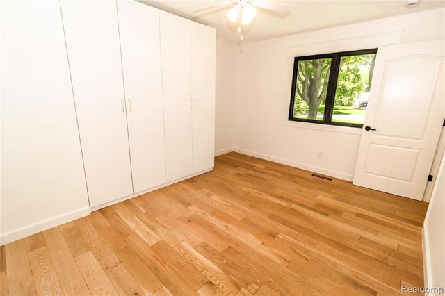 1138 Baldwin Road, Lapeer, MI 48446