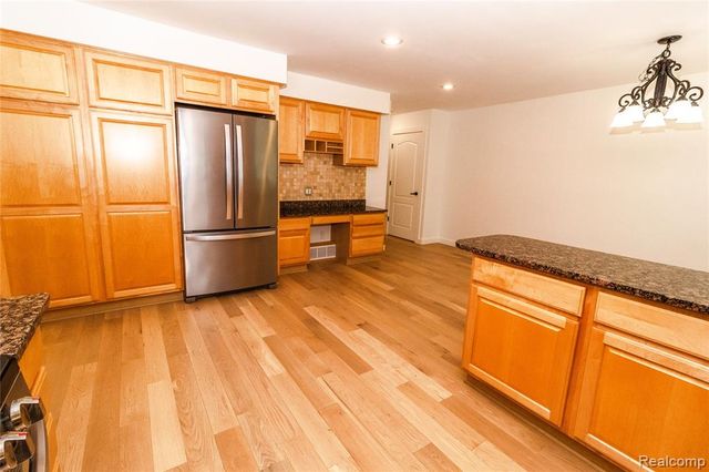 1138 Baldwin Road, Lapeer, MI 48446