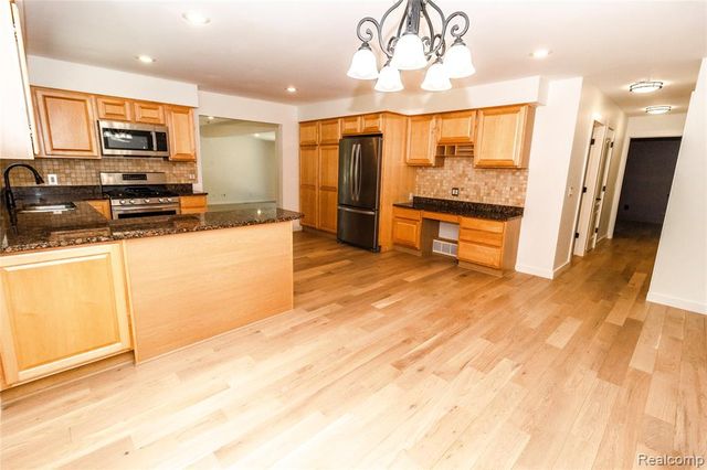 1138 Baldwin Road, Lapeer, MI 48446