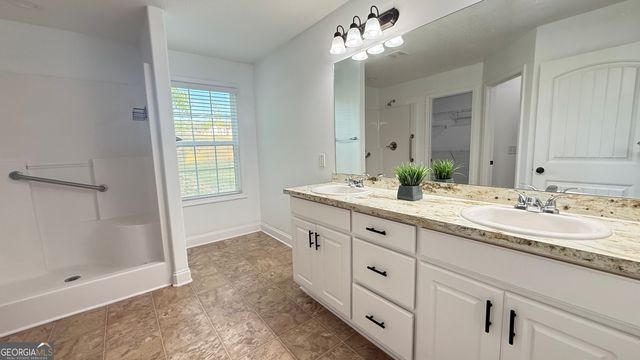 1896 Roxey Lane, Winder, GA 30680