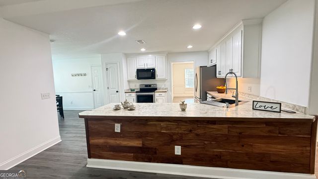 1896 Roxey Lane, Winder, GA 30680