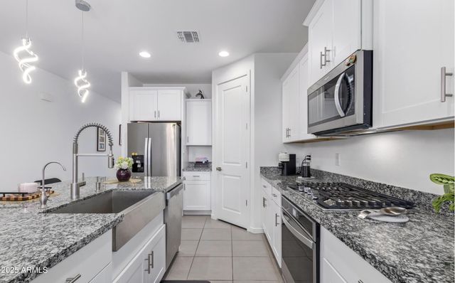 5613 W NOTCH HILL Road, Laveen, AZ 85339