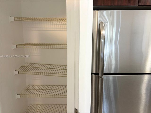 2445 SW 18th Ter 915, Fort Lauderdale, FL 33315