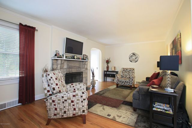 2324 Emerson Ave, Louisville, KY 40205