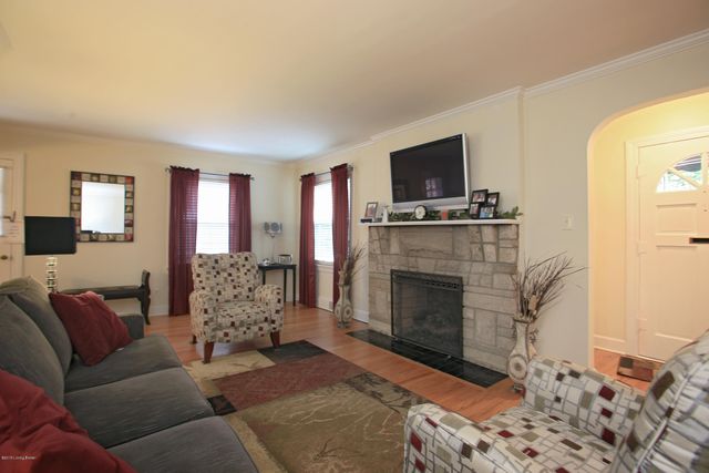 2324 Emerson Ave, Louisville, KY 40205