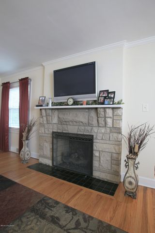 2324 Emerson Ave, Louisville, KY 40205