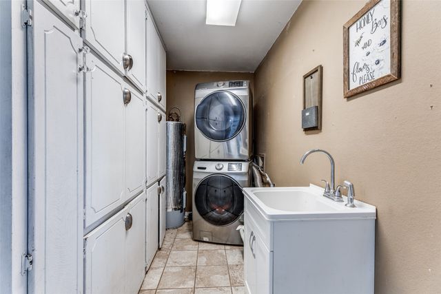 1232 County Road 4371, Decatur, TX 76234