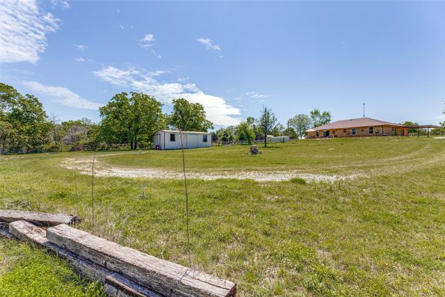 1232 County Road 4371, Decatur, TX 76234