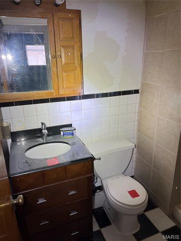 8443 Red Fir Drive, St Louis, MO 63134