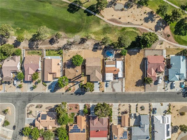 14805 Greenbriar Road, Helendale, CA 92342