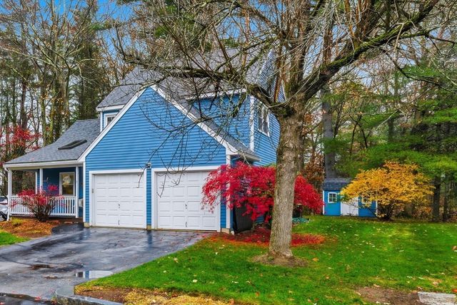 5 Aspen Cir, Bedford, MA 01730