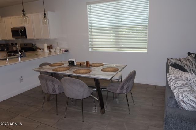 662 S Olympic Drive, Gilbert, AZ 85296