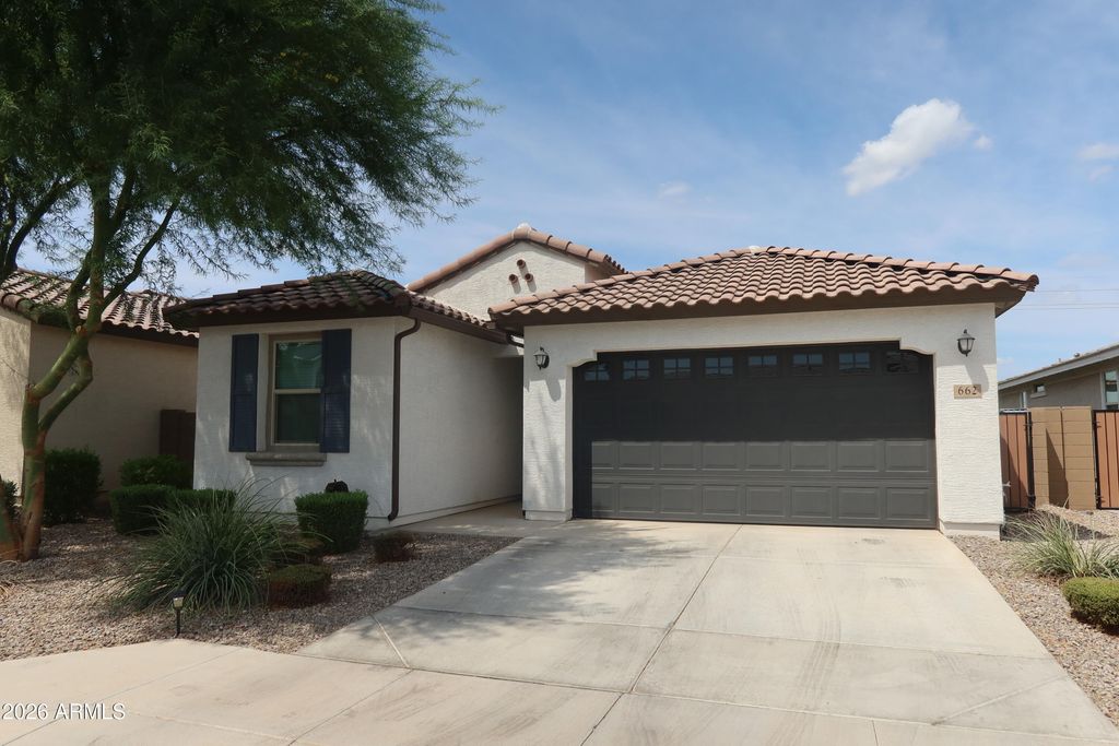 662 S Olympic Drive, Gilbert, AZ 85296