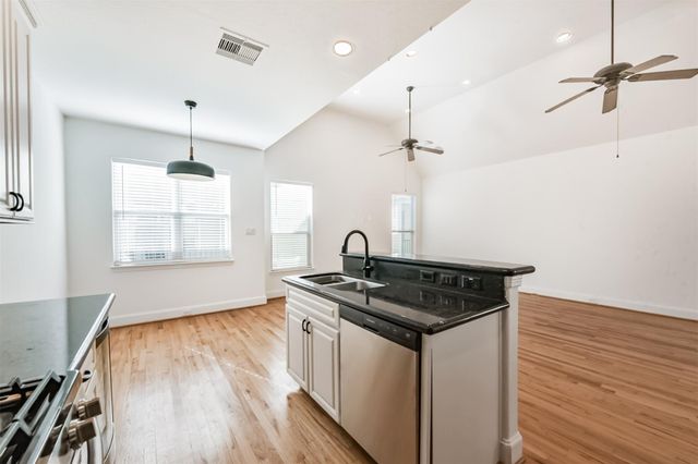 340 Cage Street, Houston, TX 77020