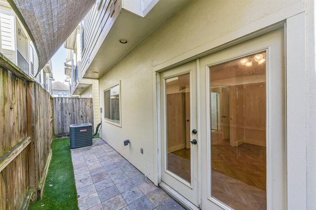 340 Cage Street, Houston, TX 77020