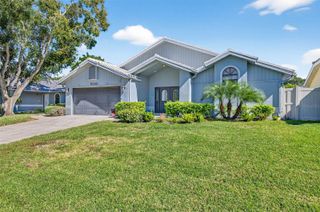 5282 WHITE SAND CIRCLE NE, St Petersburg, FL 33703