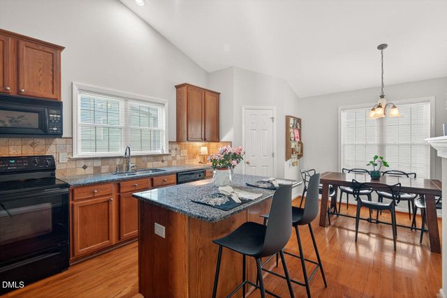 2 Sawmill Lane, Durham, NC 27712