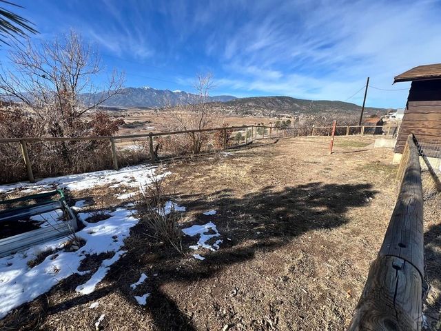 5114 Ute Ct, Colorado City, CO 81019