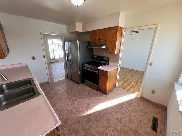 5114 Ute Ct, Colorado City, CO 81019