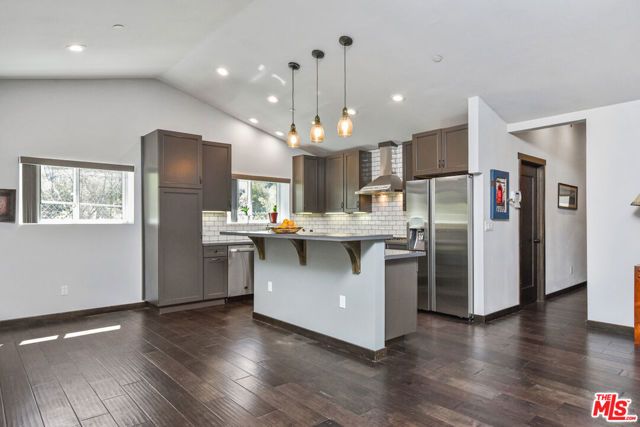 2447 Stonyvale Road, Tujunga (los Angeles), CA 91042