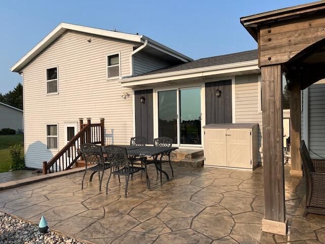 3967 Ernst DRIVE, Hartford, WI 53027