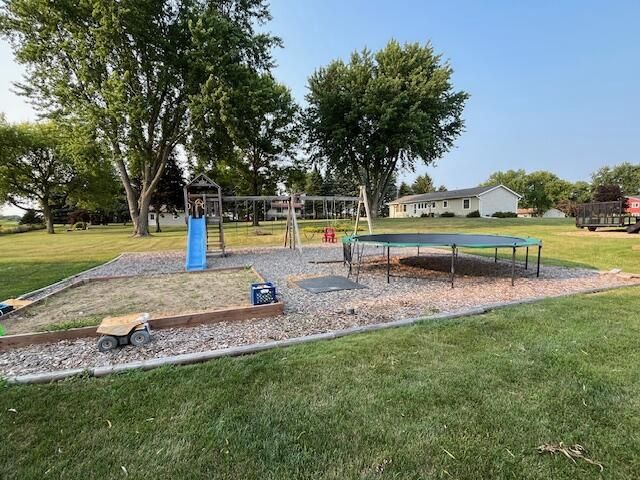 3967 Ernst DRIVE, Hartford, WI 53027