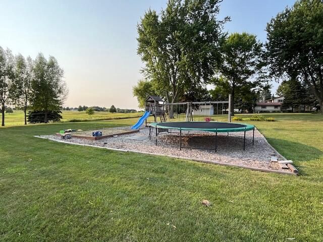 3967 Ernst DRIVE, Hartford, WI 53027
