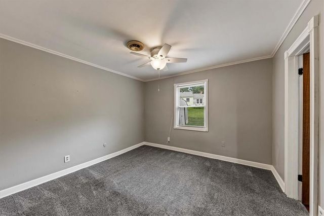 8530 W 86th Terrace, Overland Park, KS 66212