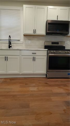 3357 Washington Boulevard, Cleveland Heights, OH 44118