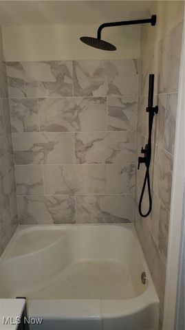 3357 Washington Boulevard, Cleveland Heights, OH 44118