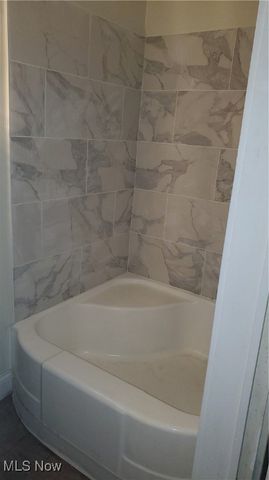 3357 Washington Boulevard, Cleveland Heights, OH 44118