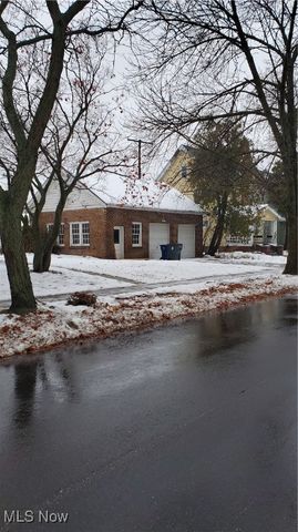 3357 Washington Boulevard, Cleveland Heights, OH 44118