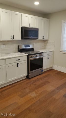 3357 Washington Boulevard, Cleveland Heights, OH 44118