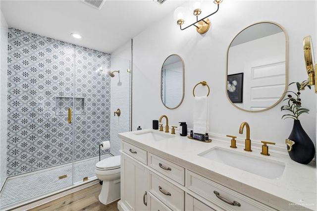 1018 Ebony Avenue, Mcallen, TX 78501