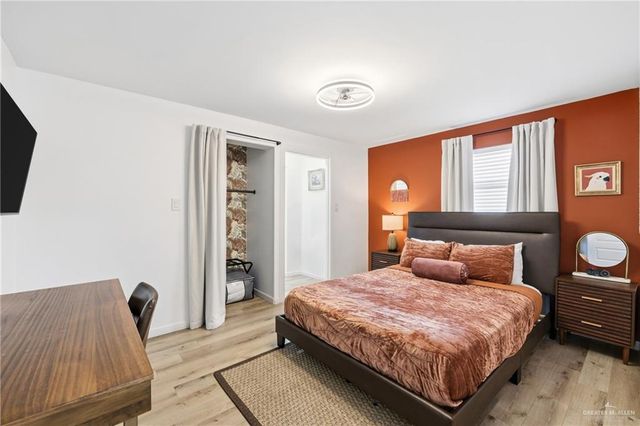 1018 Ebony Avenue, Mcallen, TX 78501