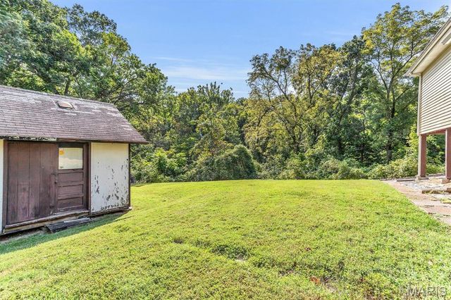 16200 Old Jamestown Road, Florissant, MO 63034