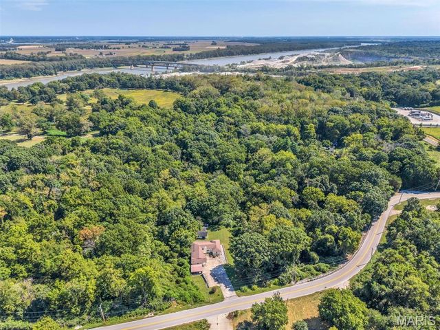 16200 Old Jamestown Road, Florissant, MO 63034