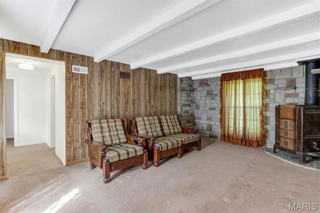 16200 Old Jamestown Road, Florissant, MO 63034