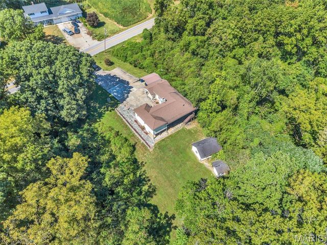 16200 Old Jamestown Road, Florissant, MO 63034