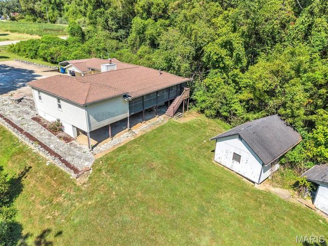 16200 Old Jamestown Road, Florissant, MO 63034