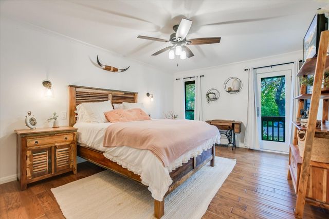 9106 Glenlake DR, Austin, TX 78730