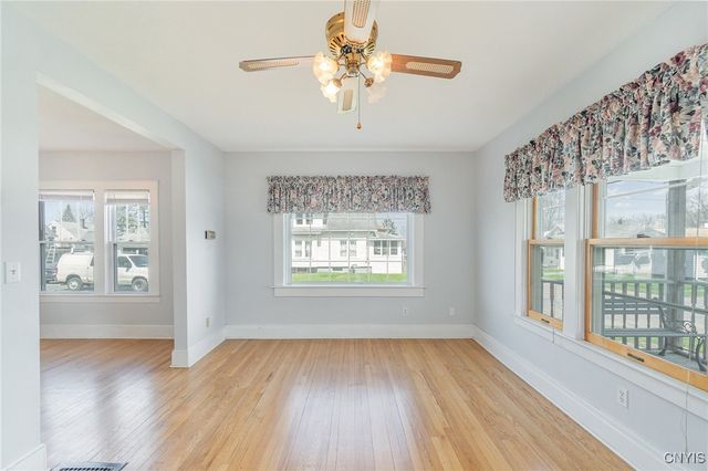 263 Berwick Road North, Salina, NY 13208