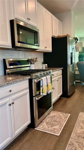 212 Amon St, Cranberry Twp, PA 16066