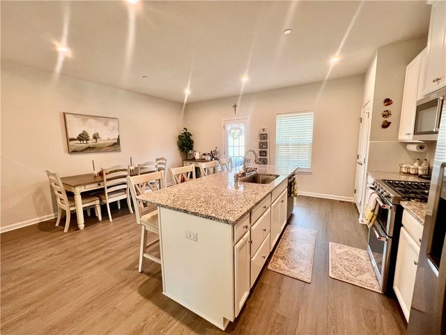 212 Amon St, Cranberry Twp, PA 16066